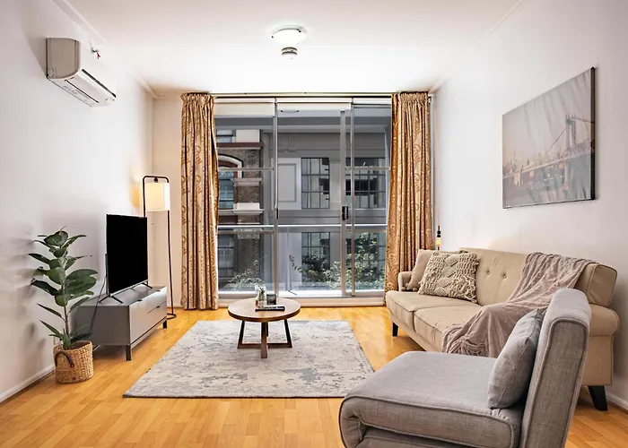 Stylish Studio With Pool & Gym In Heart Of Sydney